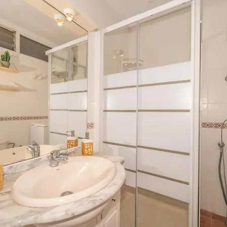 Views Apartment